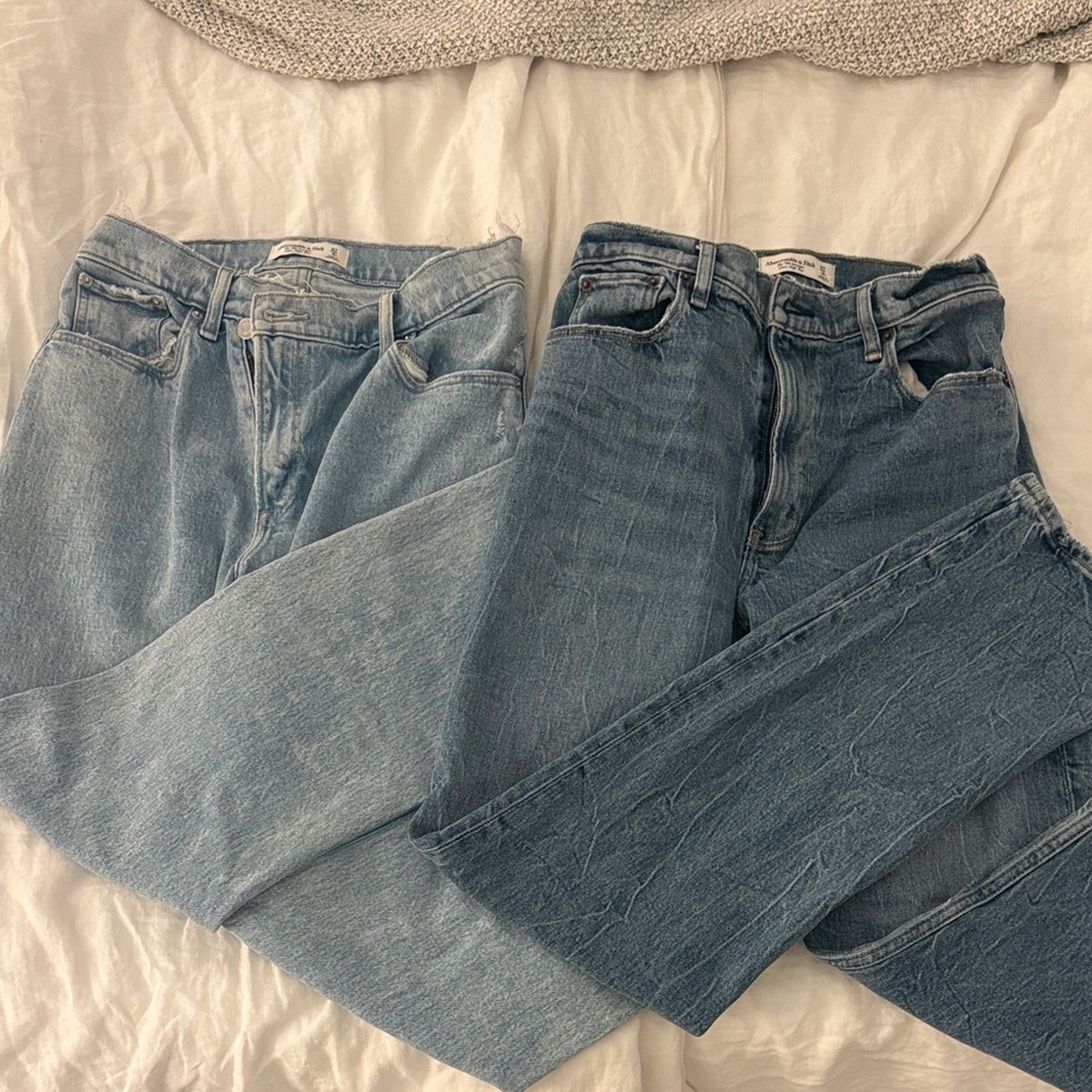 Abercrombie & Fitch Women's Straight Leg Jeans - Light and Dark Blue